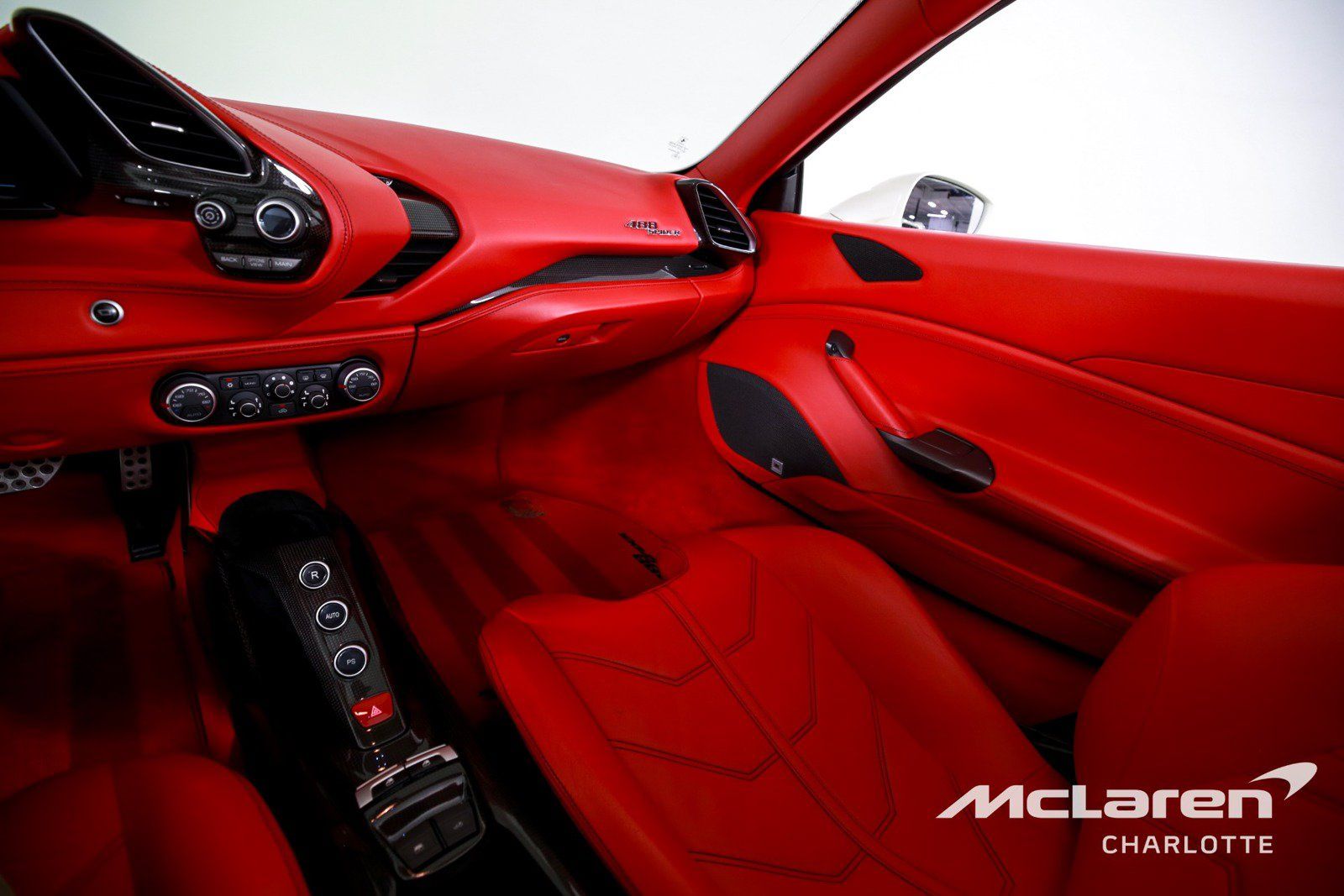 Used 2018 Ferrari 488 Spider RWD image 16