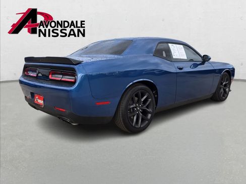 Used 2022 Dodge Challenger R/T w/ Driver Convenience Group image 7