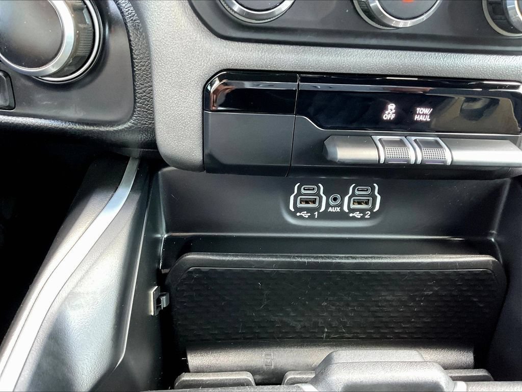 Used 2021 RAM 1500 Big Horn AWD/4WD image 19
