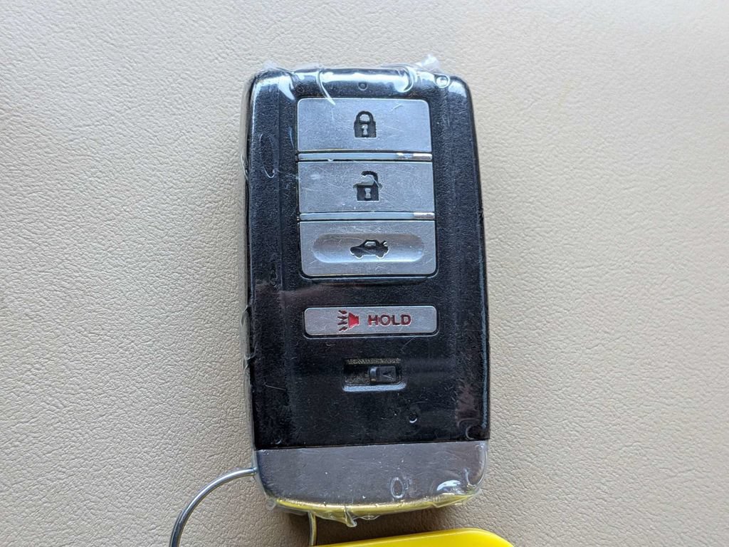 Used 2022 Acura TLX w/ Technology Package FWD image 30