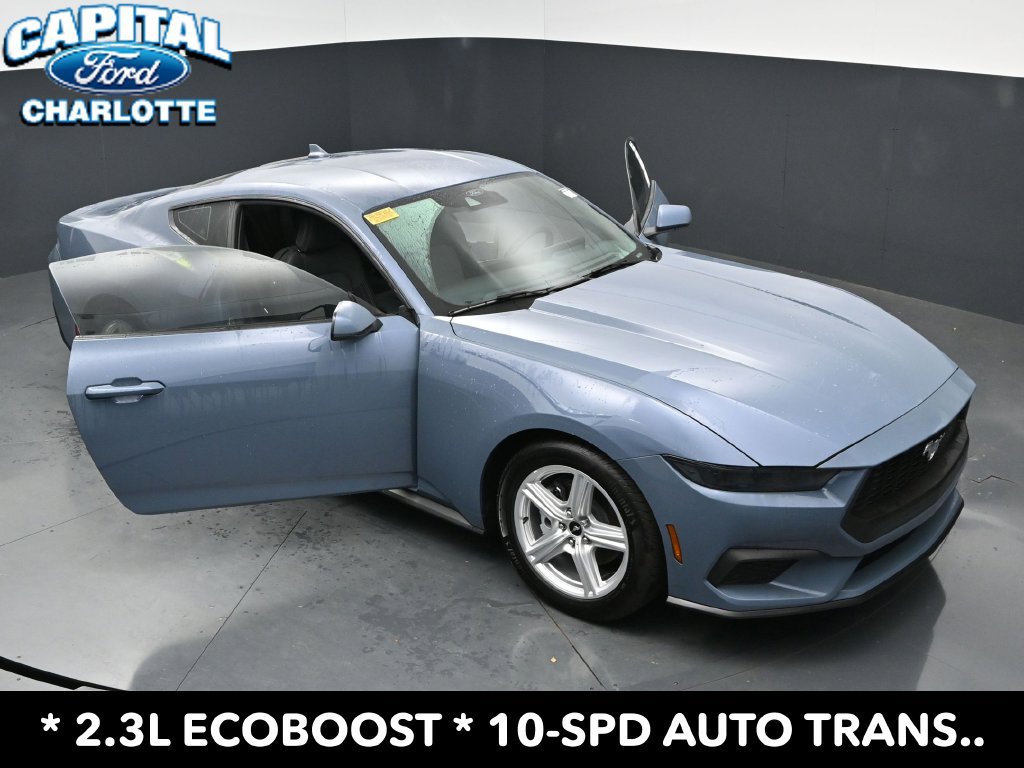 Used 2026 Ford Mustang Coupe RWD image 34