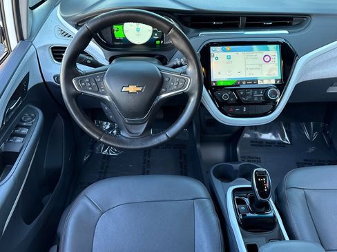 Used 2020 Chevrolet Bolt Premier w/ Infotainment Package image 17