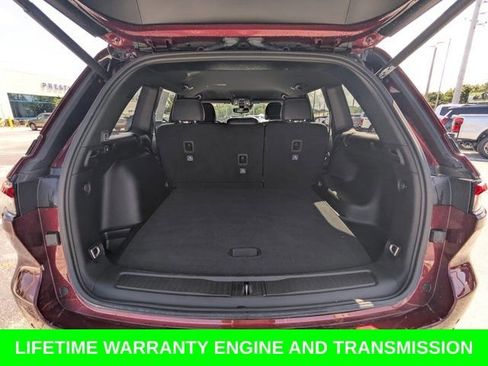 Used 2024 Jeep Grand Cherokee Altitude AWD/4WD image 14
