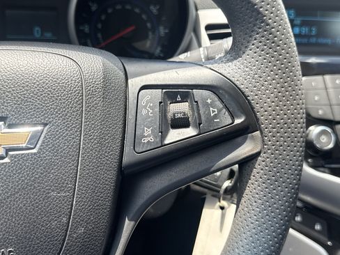 Used 2012 Chevrolet Cruze LS w/ Connectivity Package FWD image 14