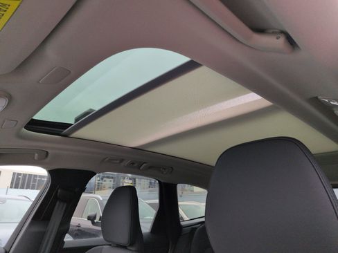 New 2026 Volvo XC60 B5 Core w/ Climate Package image 14