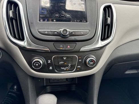 Used 2023 Chevrolet Equinox LS FWD image 13
