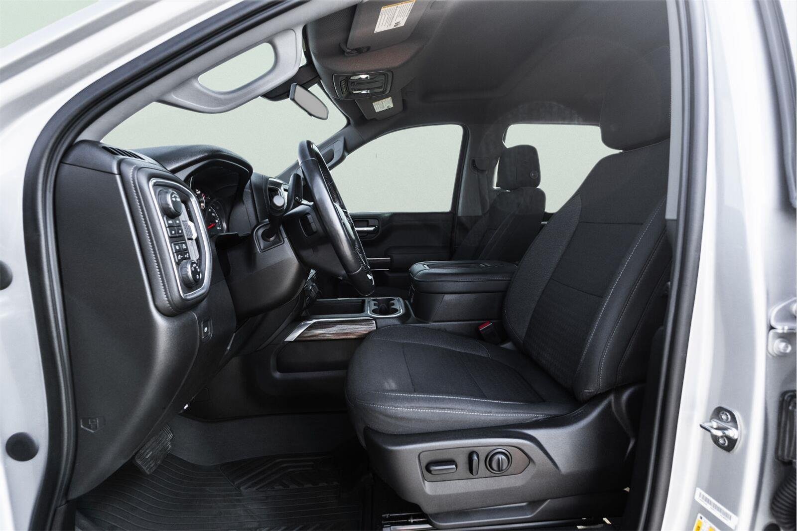 Used 2021 Chevrolet Silverado 1500 LT Trail Boss w/ LPO, Dark Essentials Package AWD/4WD image 11