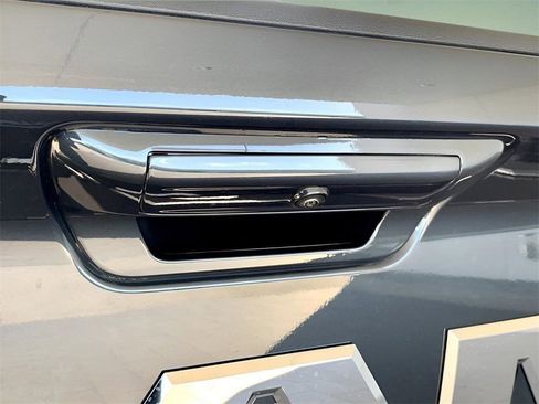 New 2026 RAM 2500 Laramie AWD/4WD image 48