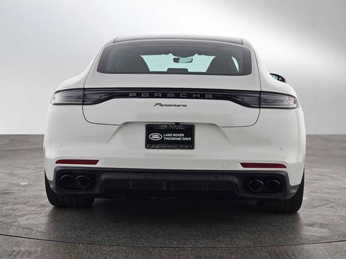 Used 2023 Porsche Panamera Platinum Edition image 4