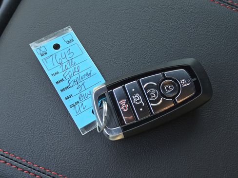 New 2026 Ford Explorer ST w/ Sun And Sound Package image 32