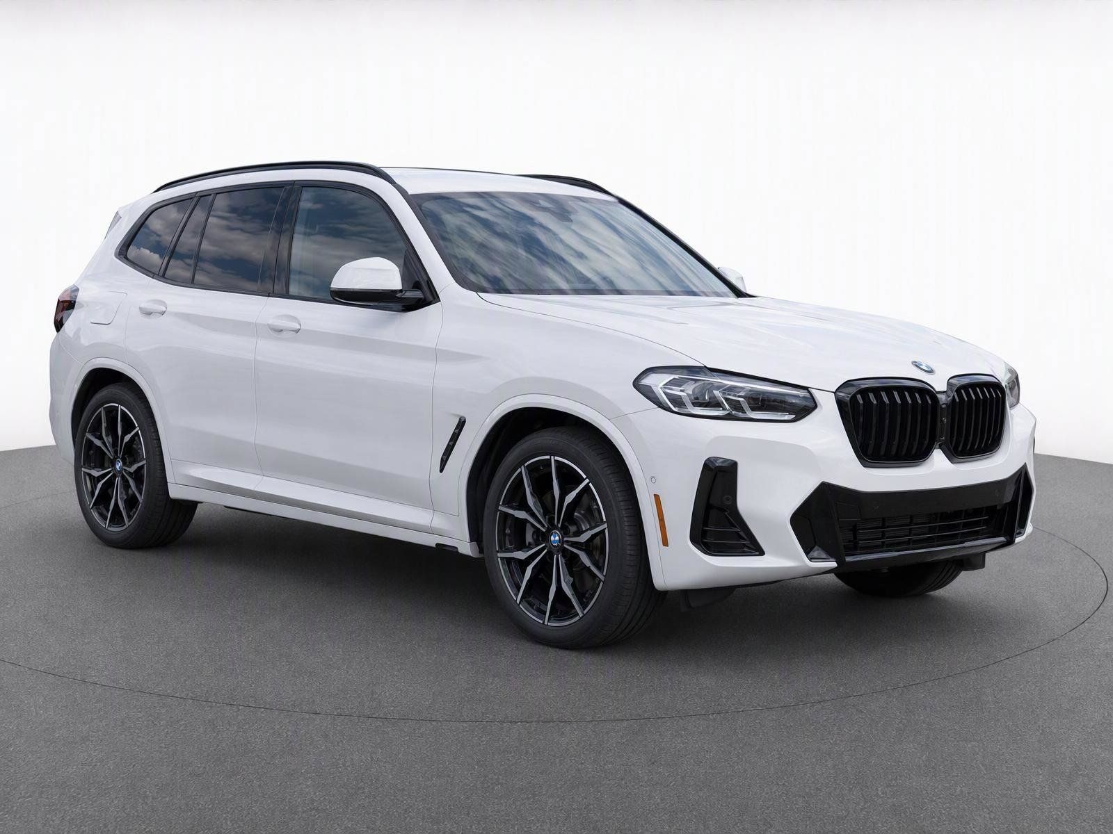 Used 2024 BMW X3 xDrive30i w/ M Sport Package AWD/4WD image 3