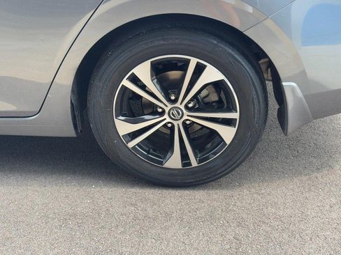 Used 2022 Nissan Sentra SV image 7