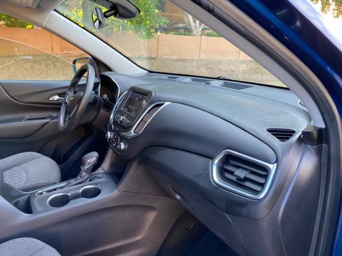 Used 2023 Chevrolet Equinox LT image 53