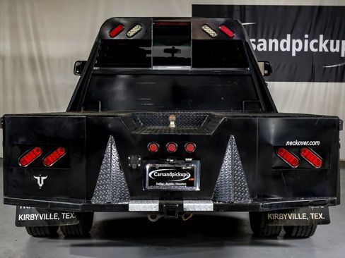 Used 2022 RAM 3500 Tradesman image 9