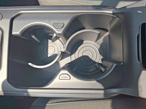 New 2026 Kia K4 FWD image 17