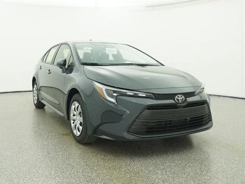 New 2026 Toyota Corolla LE image 30