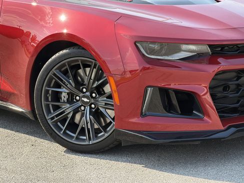 Used 2018 Chevrolet Camaro ZL1 RWD image 3