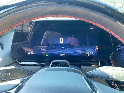 Used 2025 Chevrolet Silverado EV RST AWD/4WD image 26