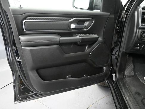 New 2026 RAM 1500 4x4 Crew Cab image 13