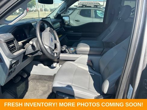 Used 2025 Ford F150 Lightning Flash AWD/4WD image 8