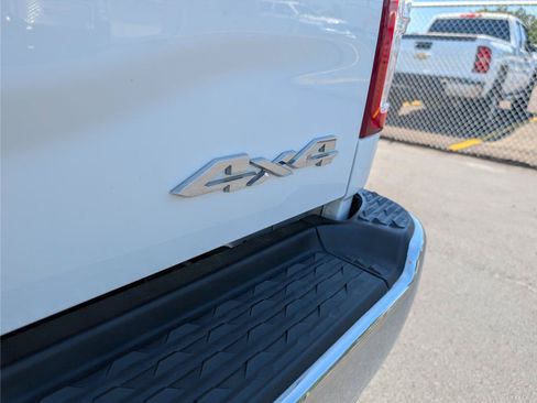 Used 2024 RAM 2500 Big Horn AWD/4WD image 5