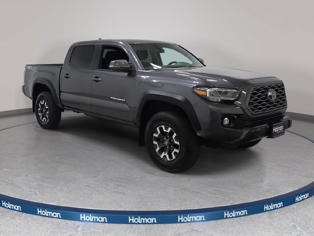 Certified 2021 Toyota Tacoma TRD Off-Road w/ Technology Package AWD/4WD image 3