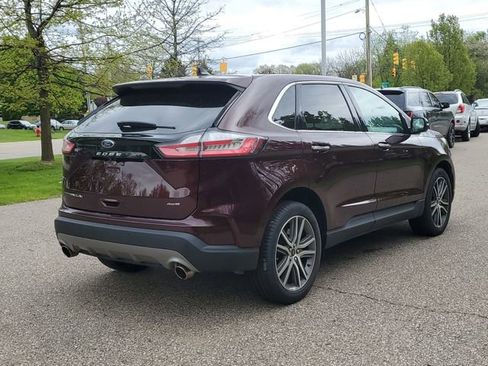Used 2024 Ford Edge Titanium w/ Equipment Group 301A AWD/4WD image 4