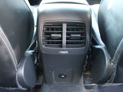 Used 2024 Ford Escape ST-Line w/ Tech Pack #1 FWD image 17