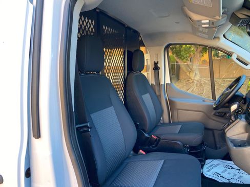 Used 2024 Ford Transit 250 T-250 130 Low Rf 9070 GVWR RW w/ Exterior Upgrade Package image 14