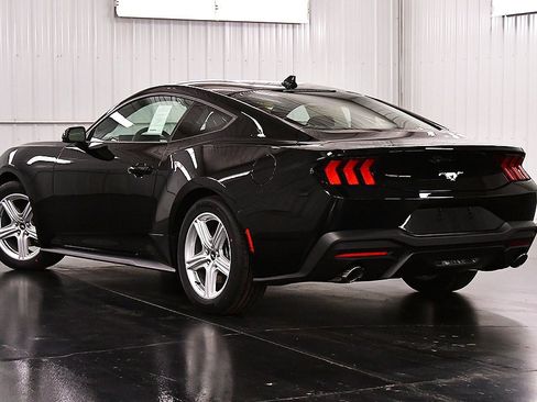 New 2026 Ford Mustang Coupe image 5