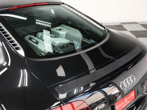 Used 2011 Audi R8 V10 AWD/4WD image 45
