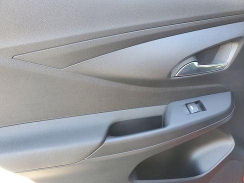 Used 2024 Buick Envista Preferred w/ Convenience I Package image 10