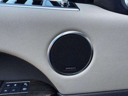 Used 2019 Land Rover Range Rover Sport HSE image 7