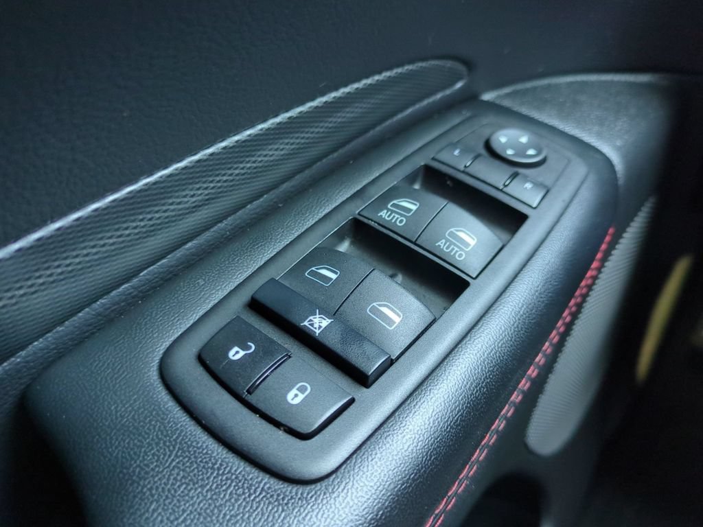 Used 2024 Dodge Durango R/T RWD image 27
