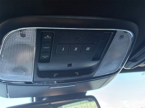 Used 2023 Dodge Charger Scat Pack image 26