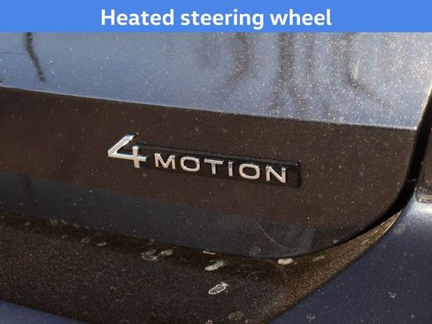 New 2025 Volkswagen Taos SE image 10