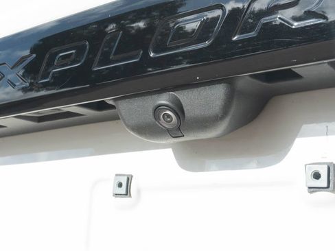 Used 2023 Ford Explorer ST RWD image 10
