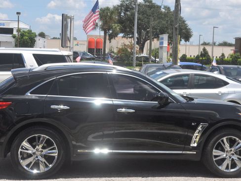 Used 2014 INFINITI QX70 AWD w/ Premium Package image 4