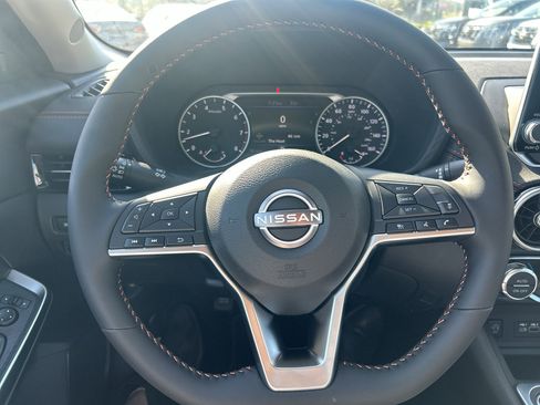 New 2025 Nissan Sentra SR image 20