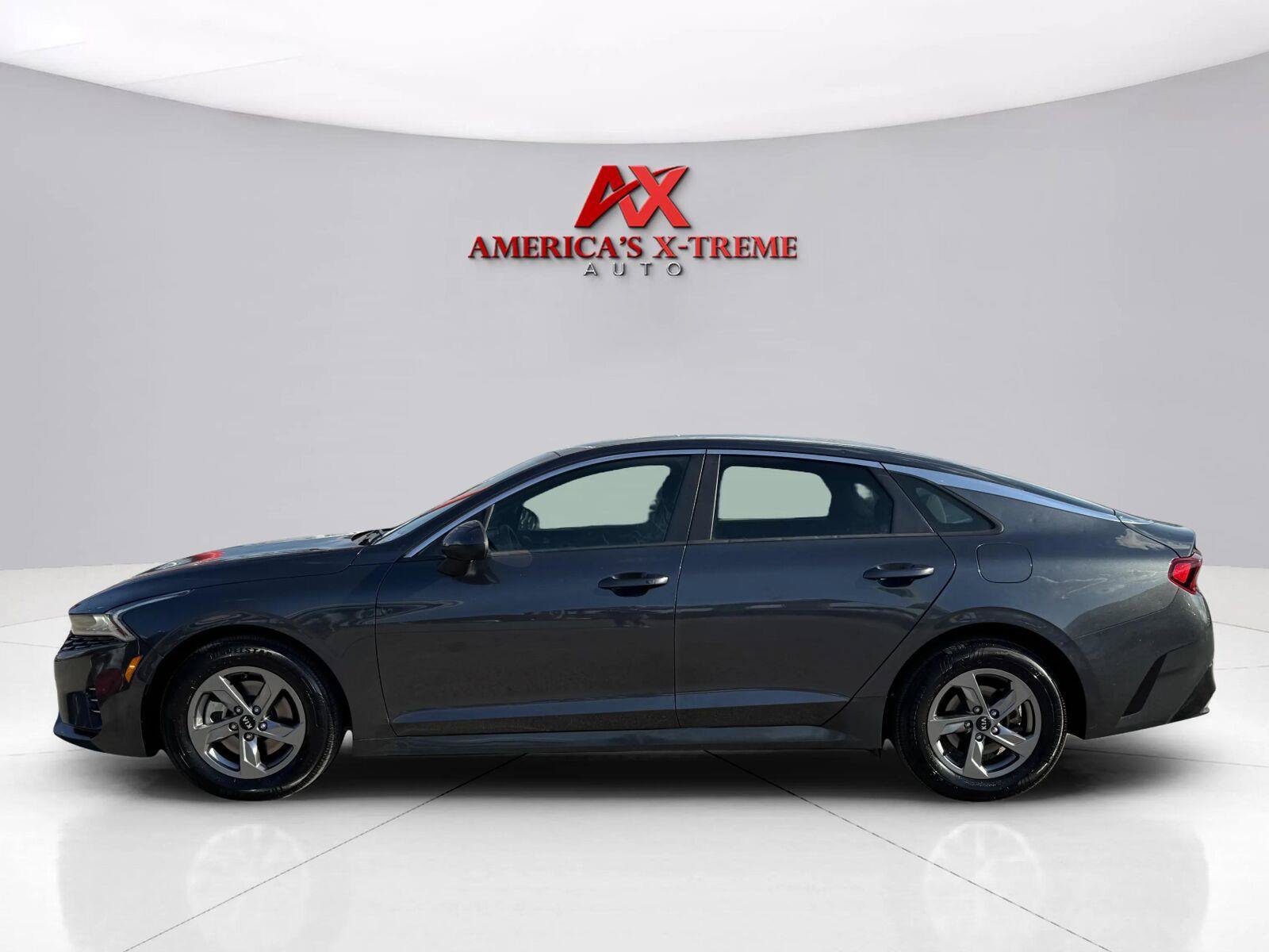 Used 2021 Kia K5 LXS FWD image 2
