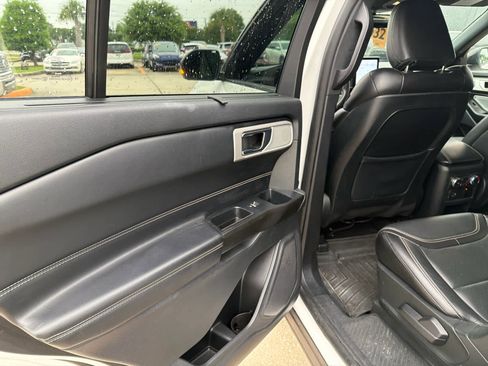 Used 2020 Ford Explorer ST w/ ST Street Pack AWD/4WD image 35