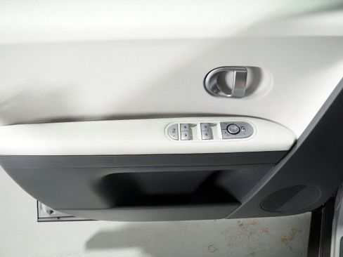 Used 2024 Hyundai Ioniq 5 SEL RWD image 52