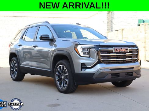 Used 2026 GMC Terrain Elevation w/ Elevation Premium Package AWD/4WD image 1