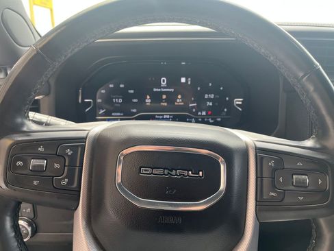 Used 2023 GMC Yukon Denali AWD/4WD image 29