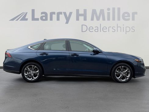 Used 2023 Honda Accord EX image 6