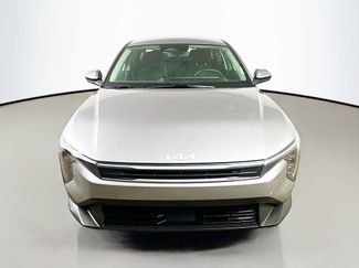 Used 2025 Kia K4 LXS video 2