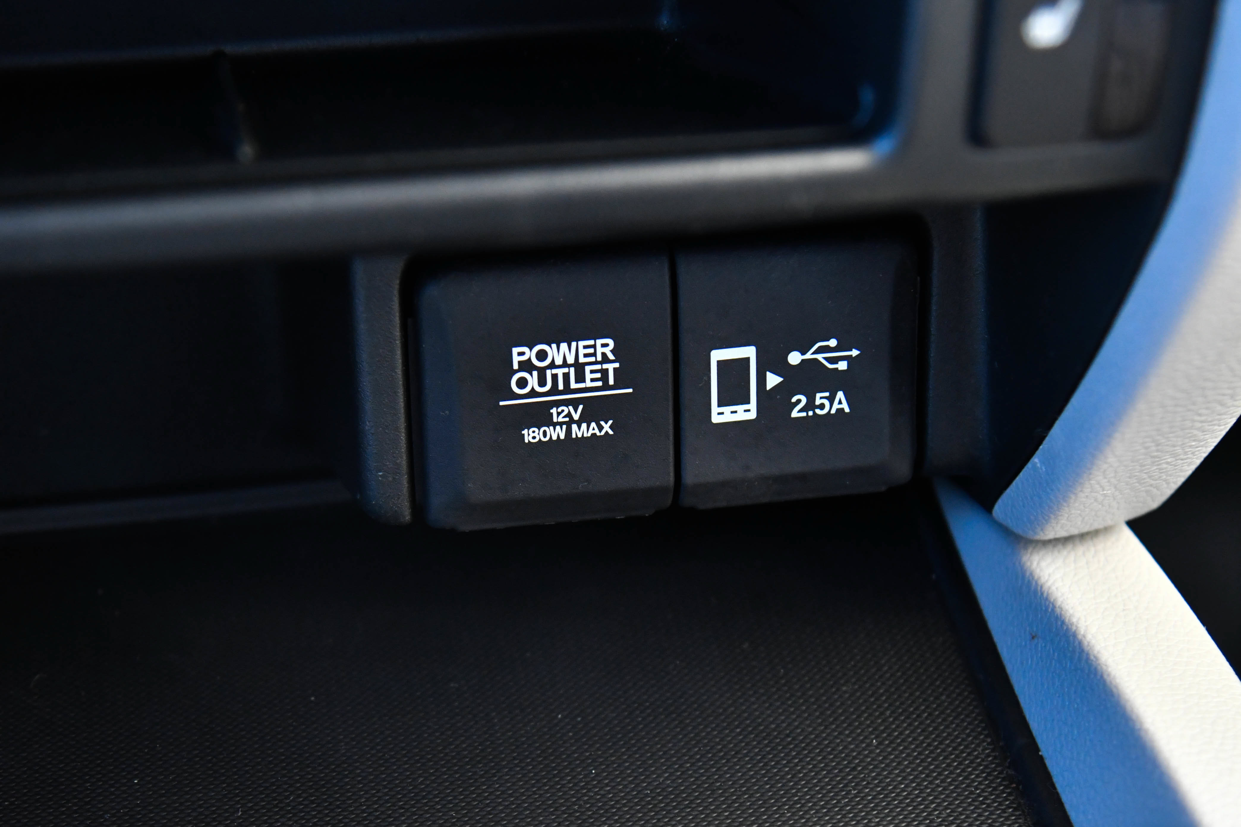 Used 2021 Honda Pilot EX image 29