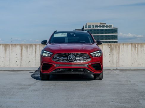 Certified 2026 Mercedes-Benz GLA 250 4MATIC image 2