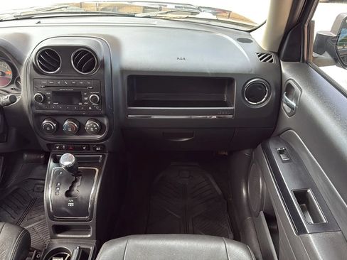 Used 2015 Jeep Patriot High Altitude AWD/4WD image 26