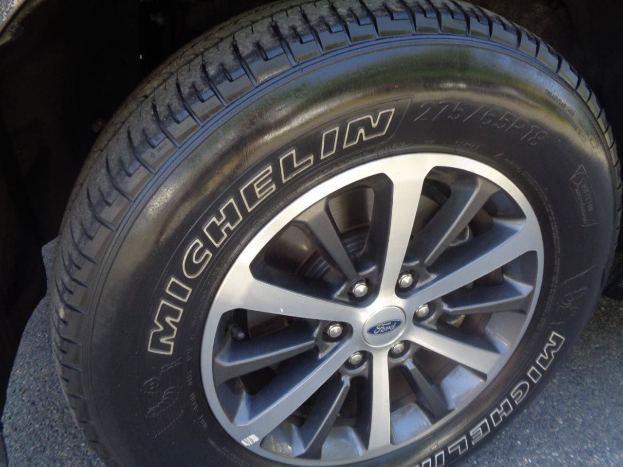 Used 2021 Ford Expedition XL AWD/4WD image 38